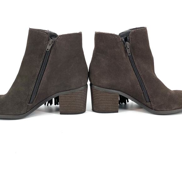 Reaction Kenneth Cole Womens Rowdy Gray Suede Fringed Ankle Boots Size 7 - Picture 9 of 10